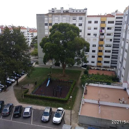 Hotel Quartos Cesario Verde Massama Queluz Exterior foto